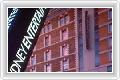 1  Holiday Inn Darling Harbour